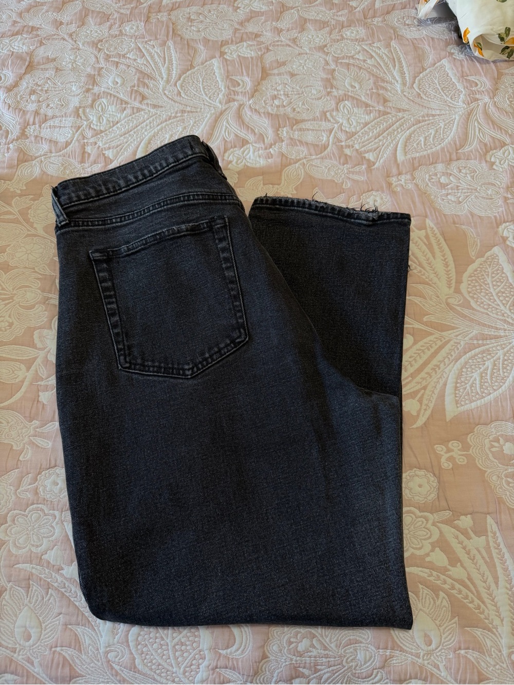 Abercrombie & Fitch Black High-Rise Ankle Straight Jeans
